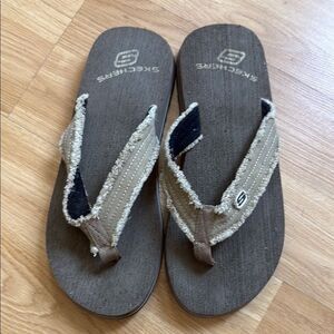 Skechers Casual Brown Tan Sandals Flip Flops Size 10